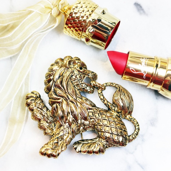 Joan Rivers Jewelry - Regal Quilted Lion Brooch from the Classics Collection by Joan Rivers